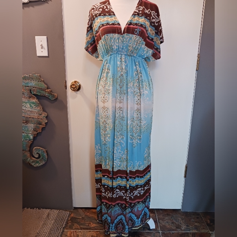 🎈3/$10 Sale🎈Maxi Indie Dress/Cover Up Womens One Size Elastic Waist